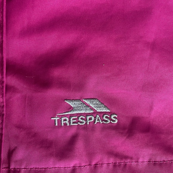 Trespass Pink Jacket Water-Resistant - Picture 5 of 9